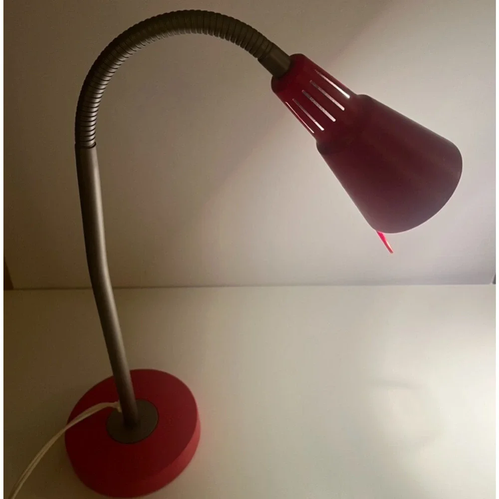 IKEA red kvart